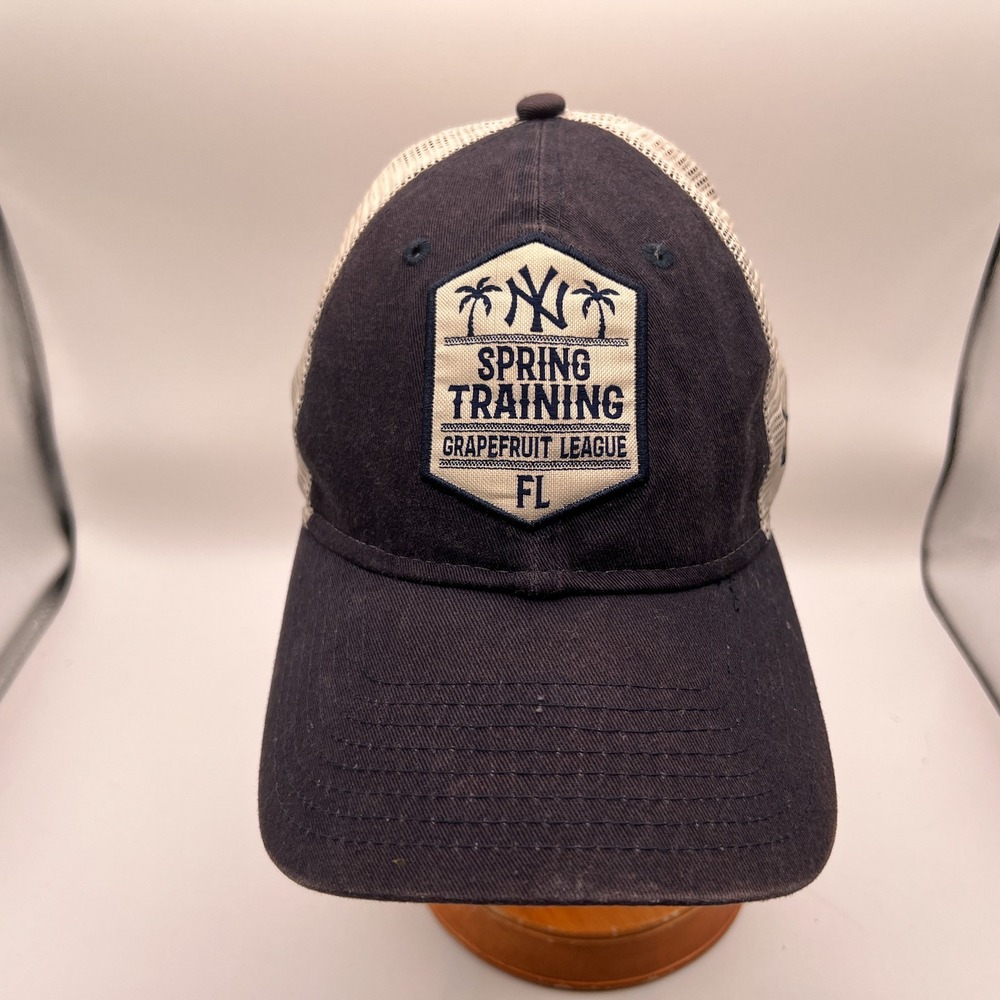 New Era 9TWENTY NY Yankees Spring Training Grapefruit League Trucker Hat Navy